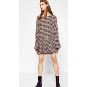 Zara Trafaluc Collection Long Ruffle Sleeve Red & Black Floral Print Romper XS